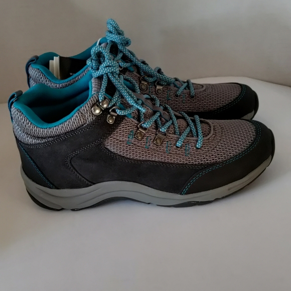 Vivonic Women's Hiking Boots - Picture 2 of 8